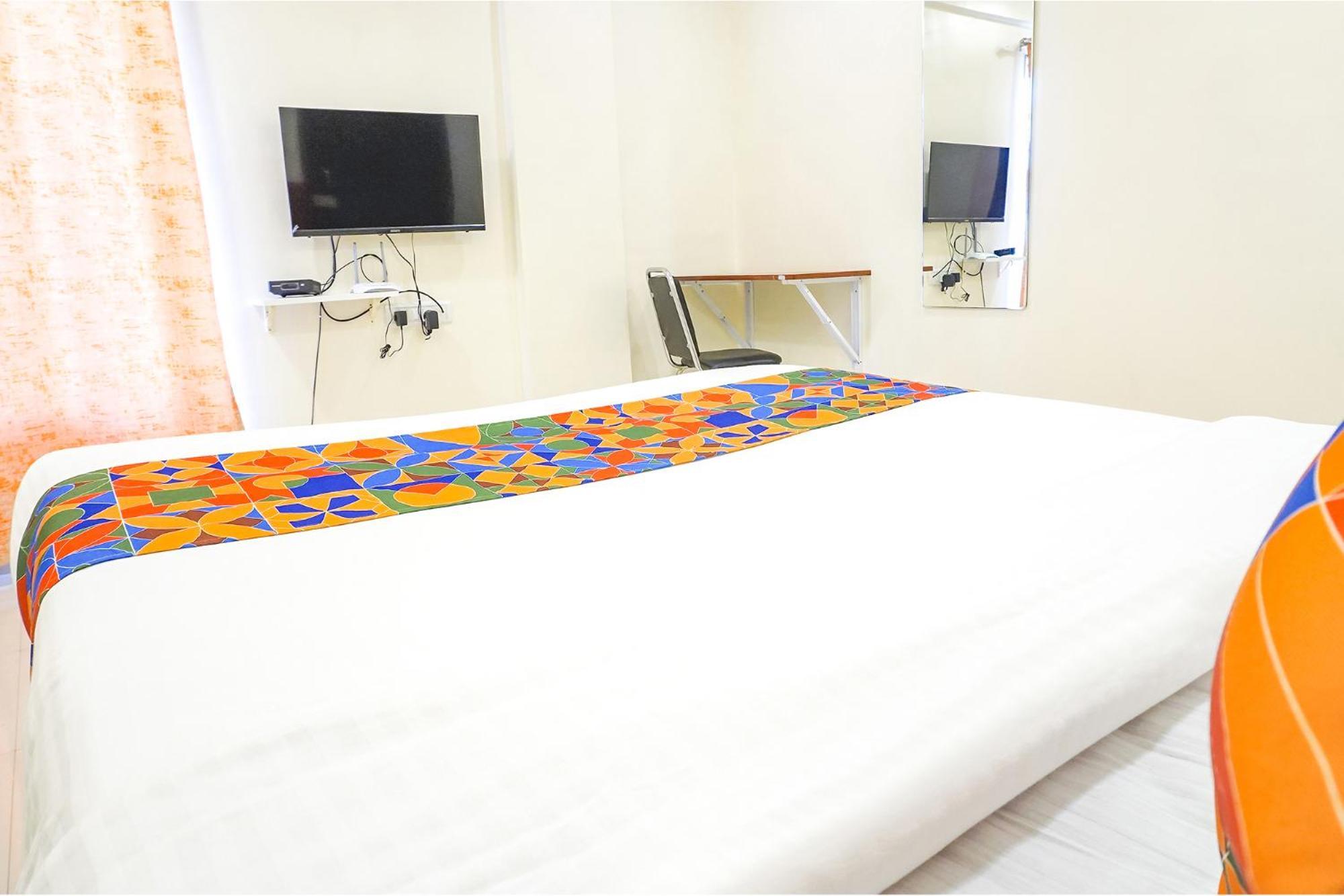 Fabhotel Majestic Luxurious - Nr Rajaram Bhiku Pathare Stadium ปูเน่ ภายนอก รูปภาพ