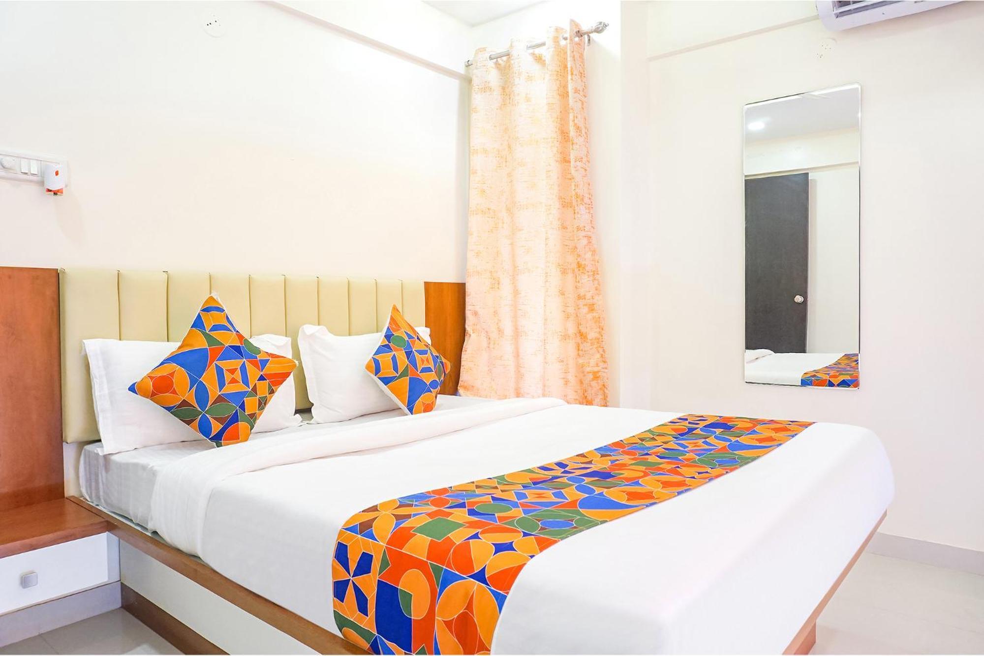 Fabhotel Majestic Luxurious - Nr Rajaram Bhiku Pathare Stadium ปูเน่ ภายนอก รูปภาพ