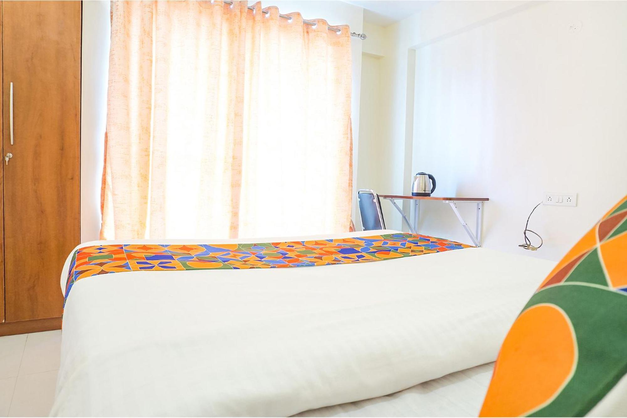 Fabhotel Majestic Luxurious - Nr Rajaram Bhiku Pathare Stadium ปูเน่ ภายนอก รูปภาพ