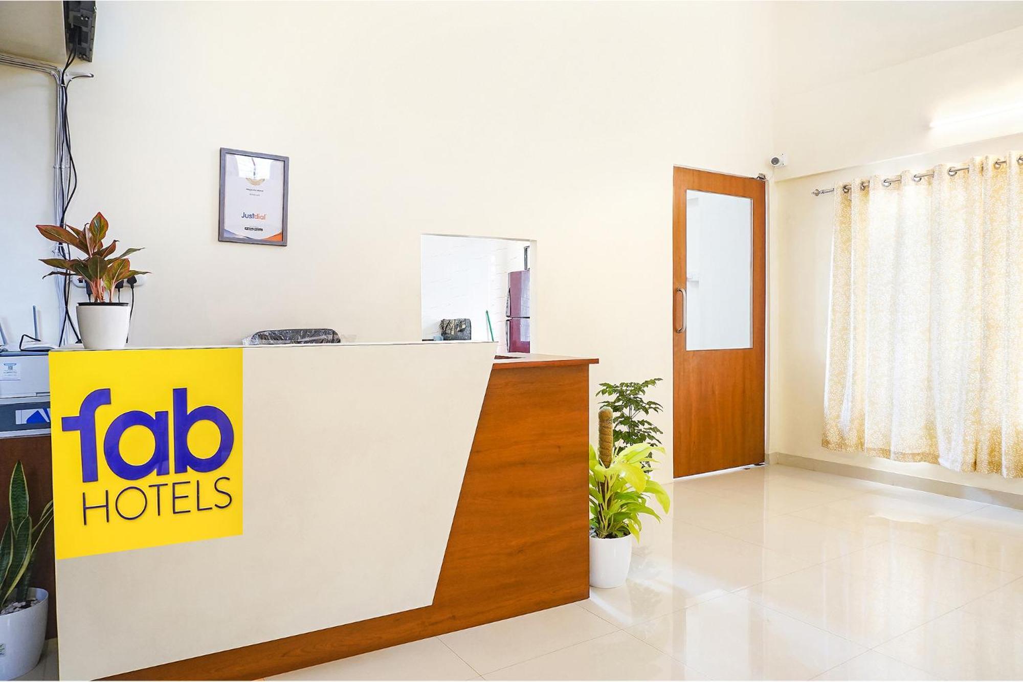 Fabhotel Majestic Luxurious - Nr Rajaram Bhiku Pathare Stadium ปูเน่ ภายนอก รูปภาพ