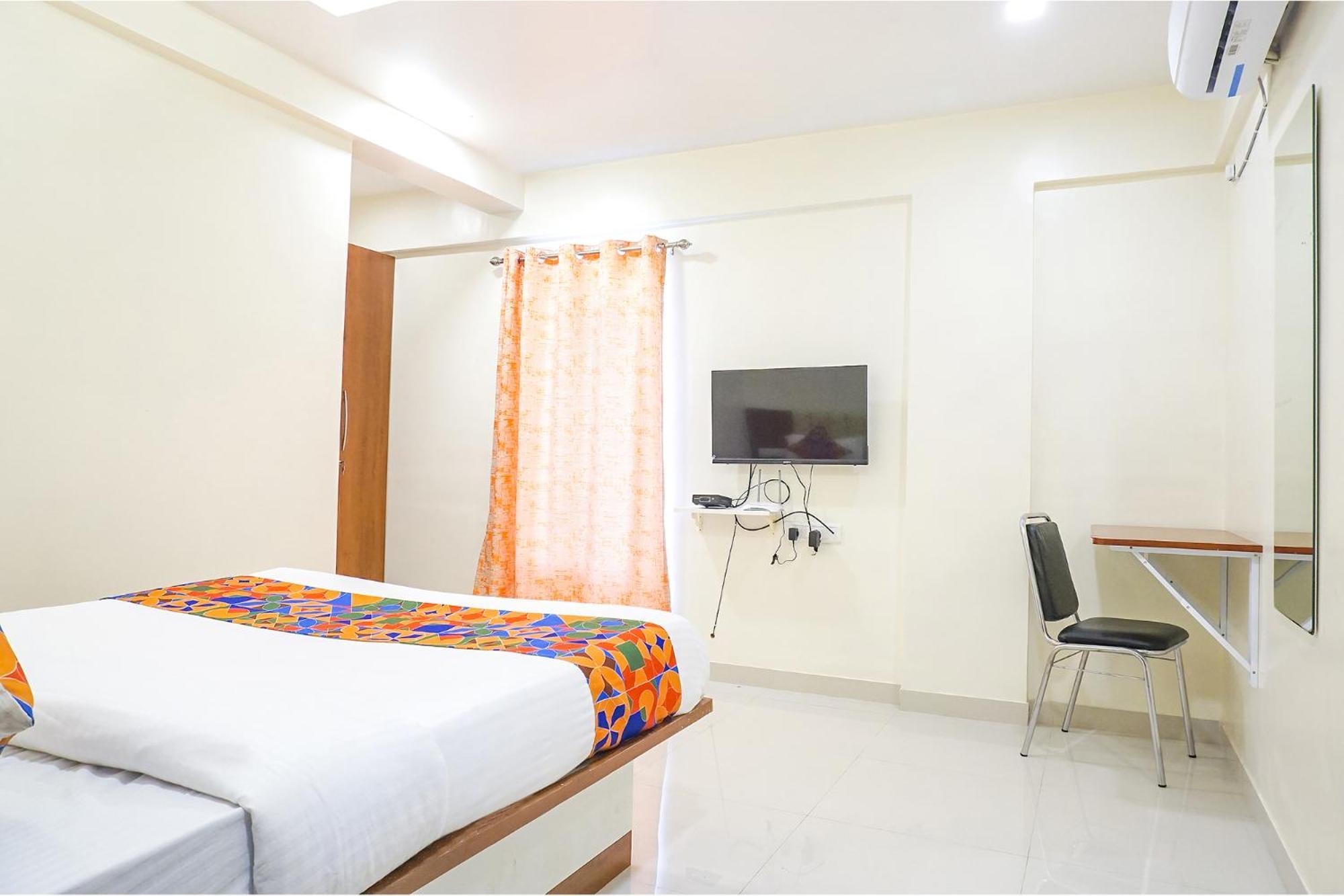 Fabhotel Majestic Luxurious - Nr Rajaram Bhiku Pathare Stadium ปูเน่ ภายนอก รูปภาพ