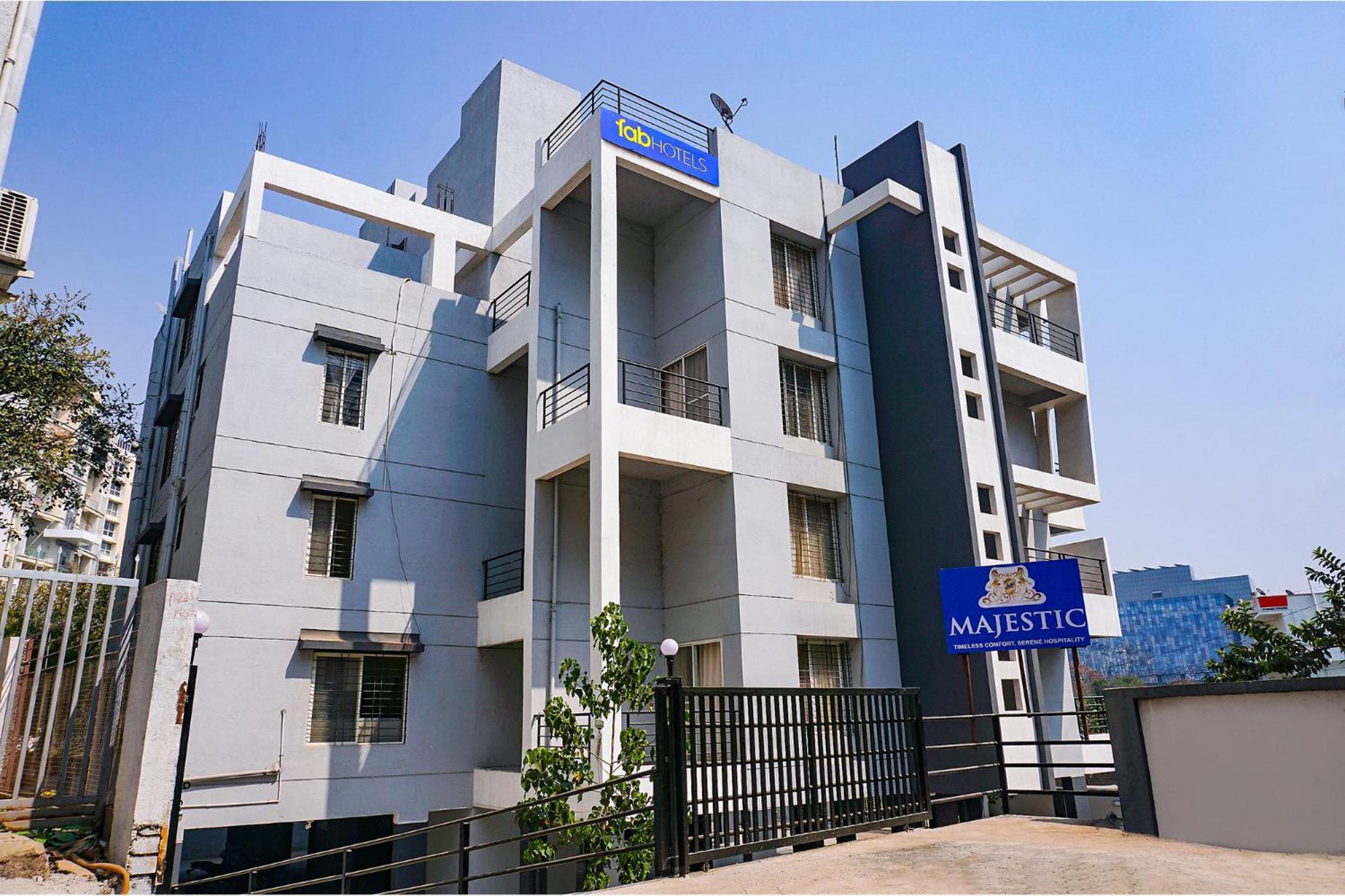 Fabhotel Majestic Luxurious - Nr Rajaram Bhiku Pathare Stadium ปูเน่ ภายนอก รูปภาพ