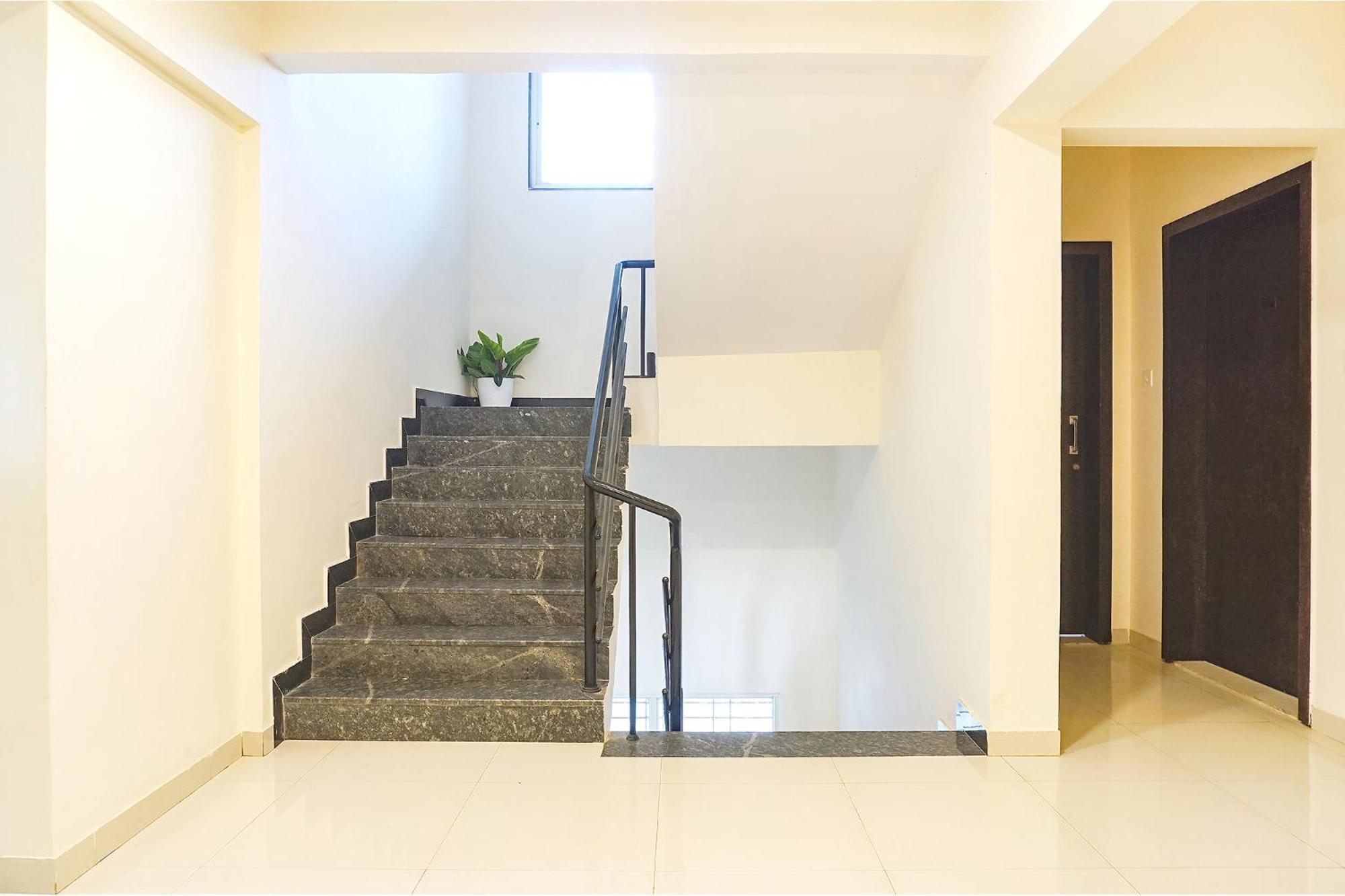 Fabhotel Majestic Luxurious - Nr Rajaram Bhiku Pathare Stadium ปูเน่ ภายนอก รูปภาพ
