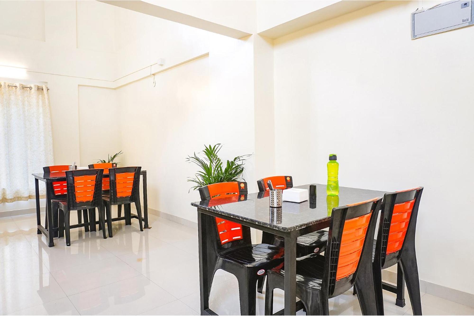 Fabhotel Majestic Luxurious - Nr Rajaram Bhiku Pathare Stadium ปูเน่ ภายนอก รูปภาพ