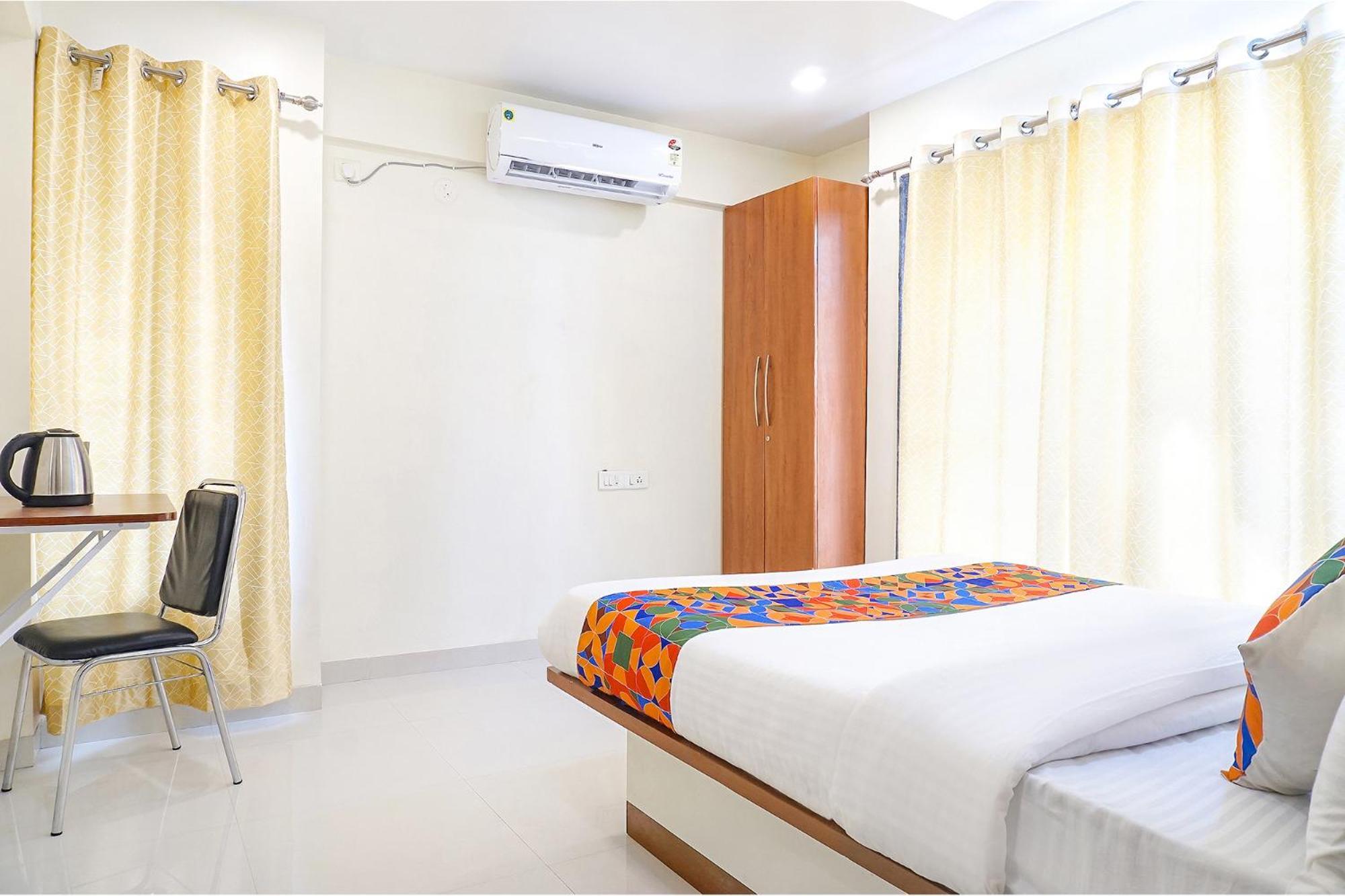 Fabhotel Majestic Luxurious - Nr Rajaram Bhiku Pathare Stadium ปูเน่ ภายนอก รูปภาพ