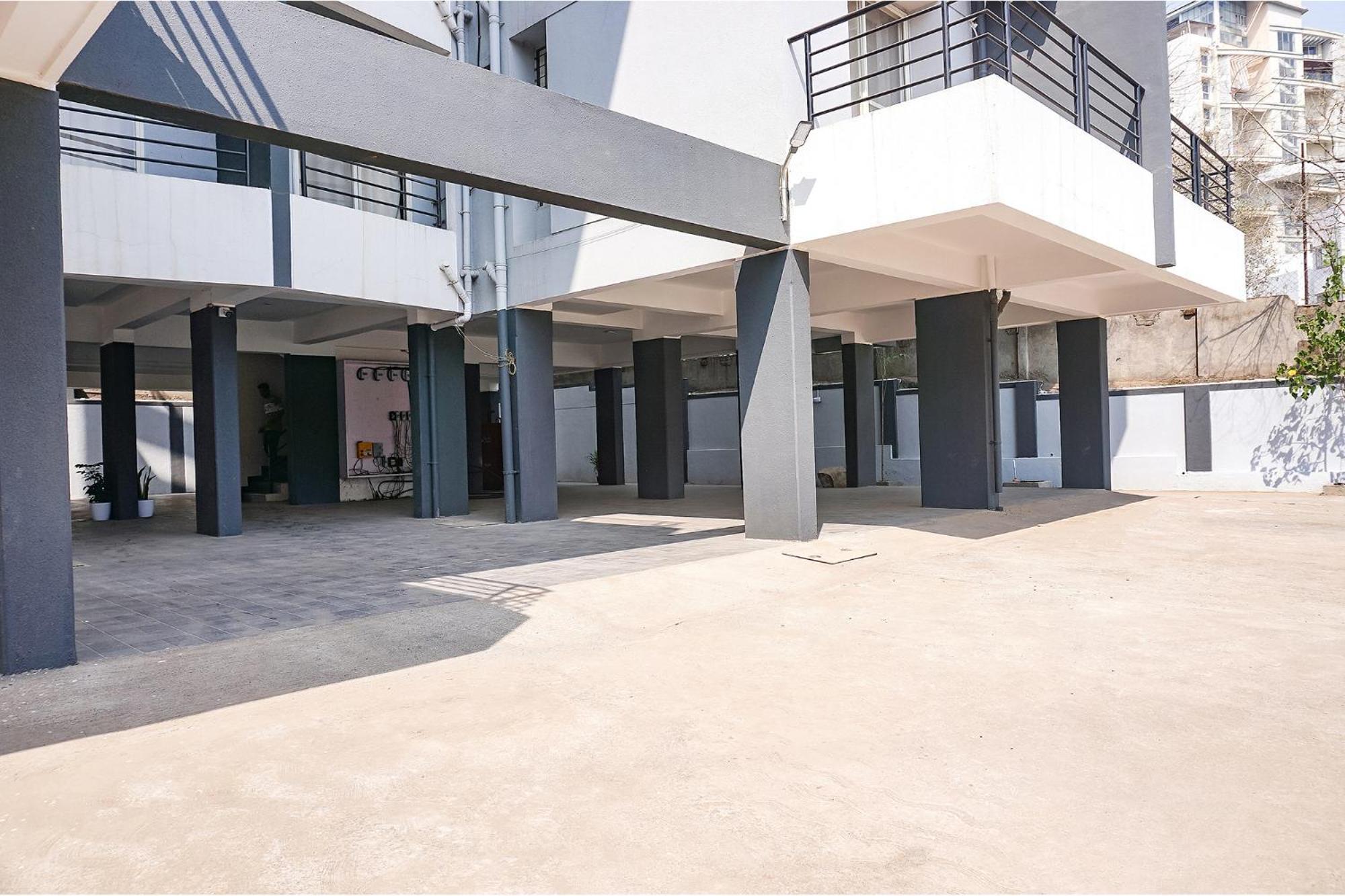 Fabhotel Majestic Luxurious - Nr Rajaram Bhiku Pathare Stadium ปูเน่ ภายนอก รูปภาพ